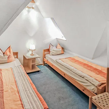 2 Bedroom Gorgeous In Bansin Seebad