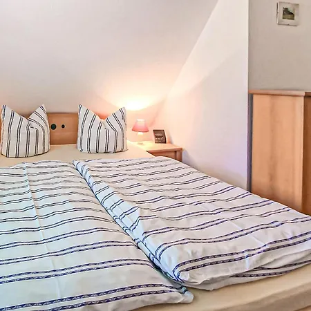 2 Bedroom Gorgeous In Bansin Seebad *